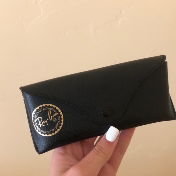 RAY BAN BLUE LENSES ROUND SUNGLASSES - Picture 5 of 5